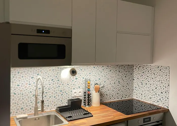 New & Serene II 1 Bedroom Appartement Near La Defense Paris Parking And Fibre