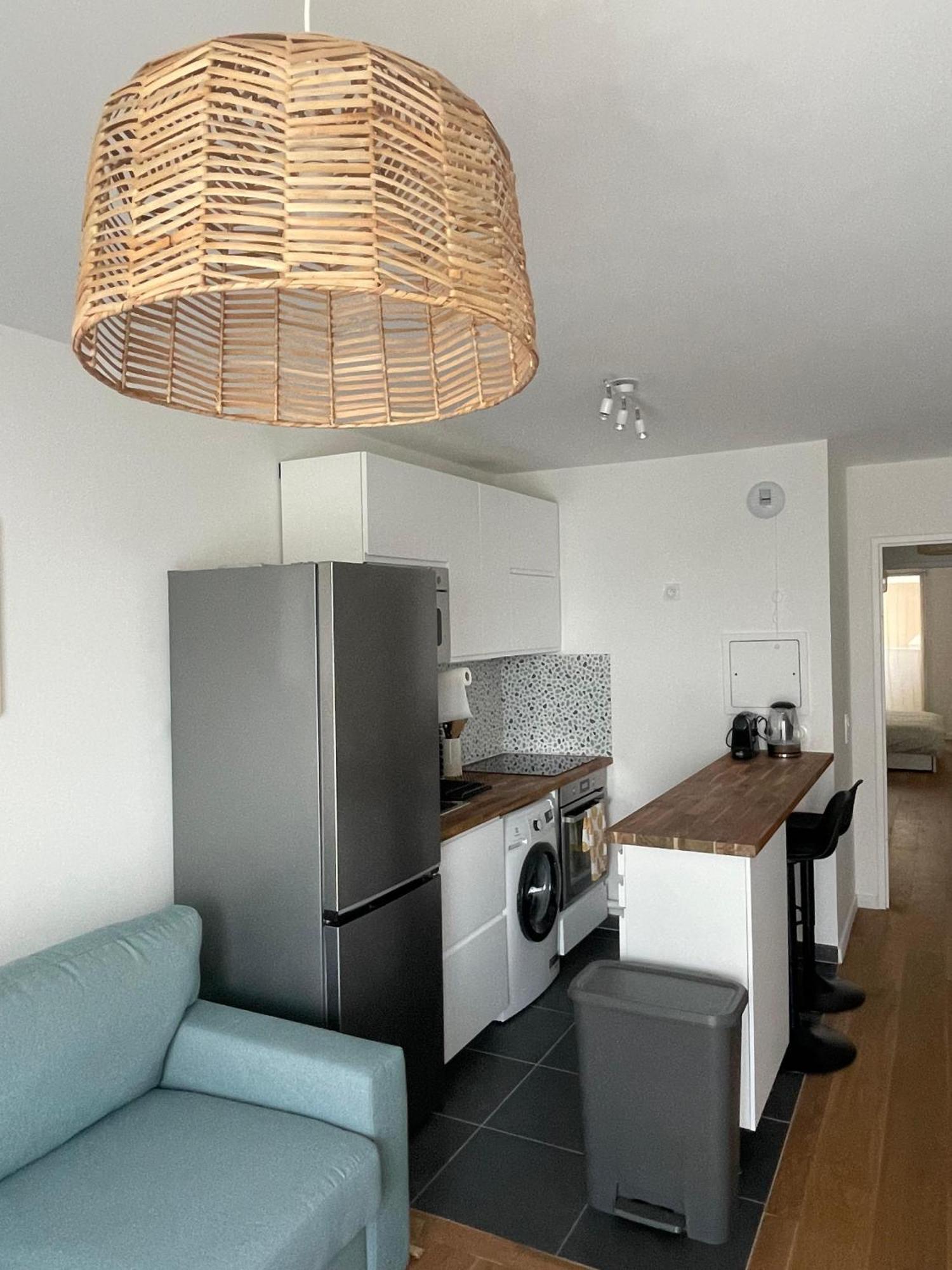 New & Serene Ii 1 Bedroom Near La Defense Paris Parking And Fibre Apartment Suresnes